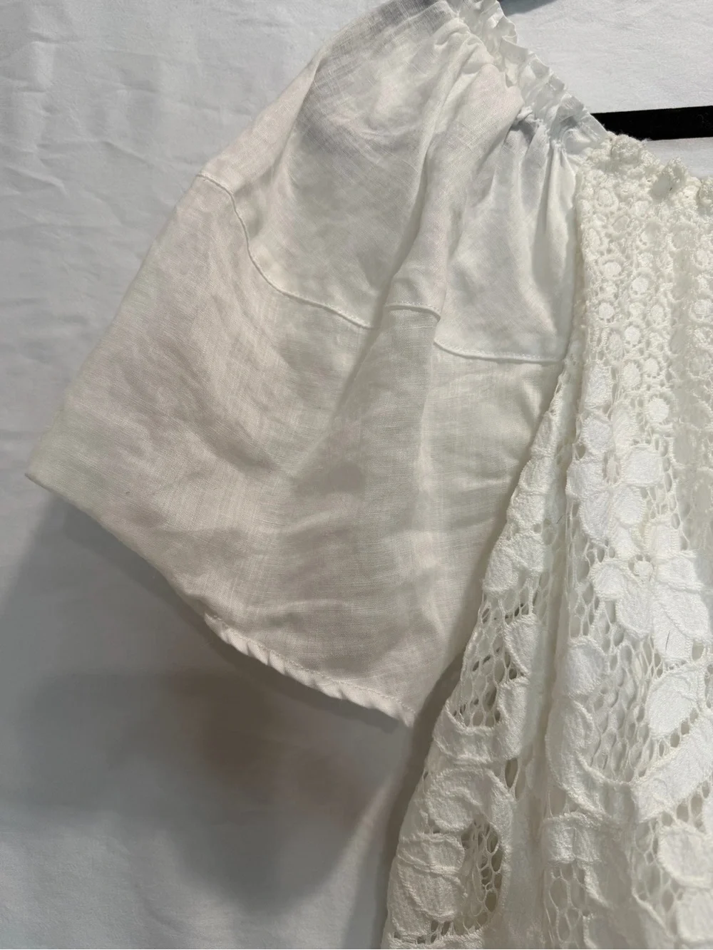Anthropologie White Lace Puff-Sleeve Peasant Top